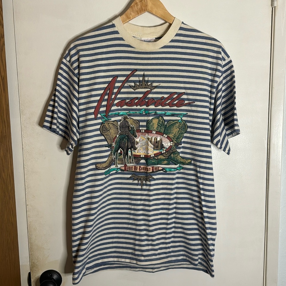 Nashville Tennessee Tee - Size Large, Made in America